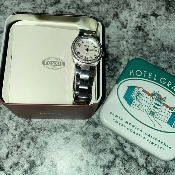 Fossil store original box